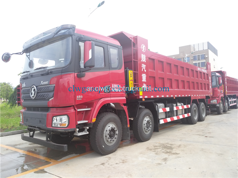 بيع شاحنة قلابة 8x4 tipper truck