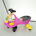 Kind buiten Magic Wheeled Car Baby muziek speelgoed