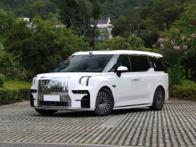 Flagship All-Electric Luxury MPV ZEEKR 009
