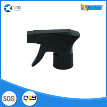 Black Plastic Trigger Sprayer with Adjustable Nozzle