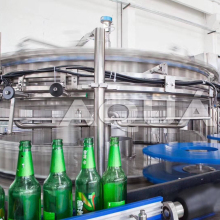 Automatic Glass Bottle Wine Bottling and Corking Machine