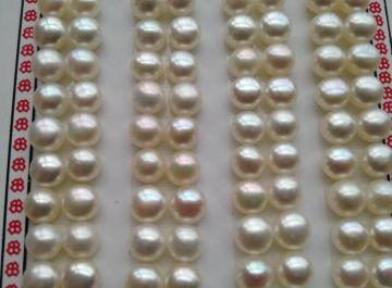 9.5-10MM Button Shaped Freshwater Pearl Beads