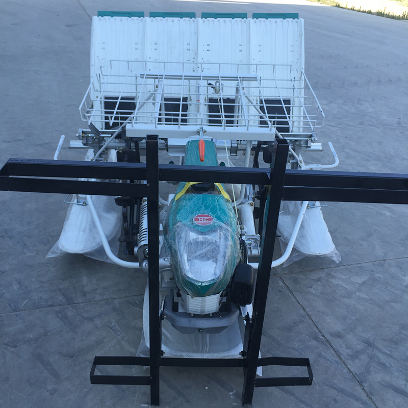 Front View of 4 Rows Transplanter