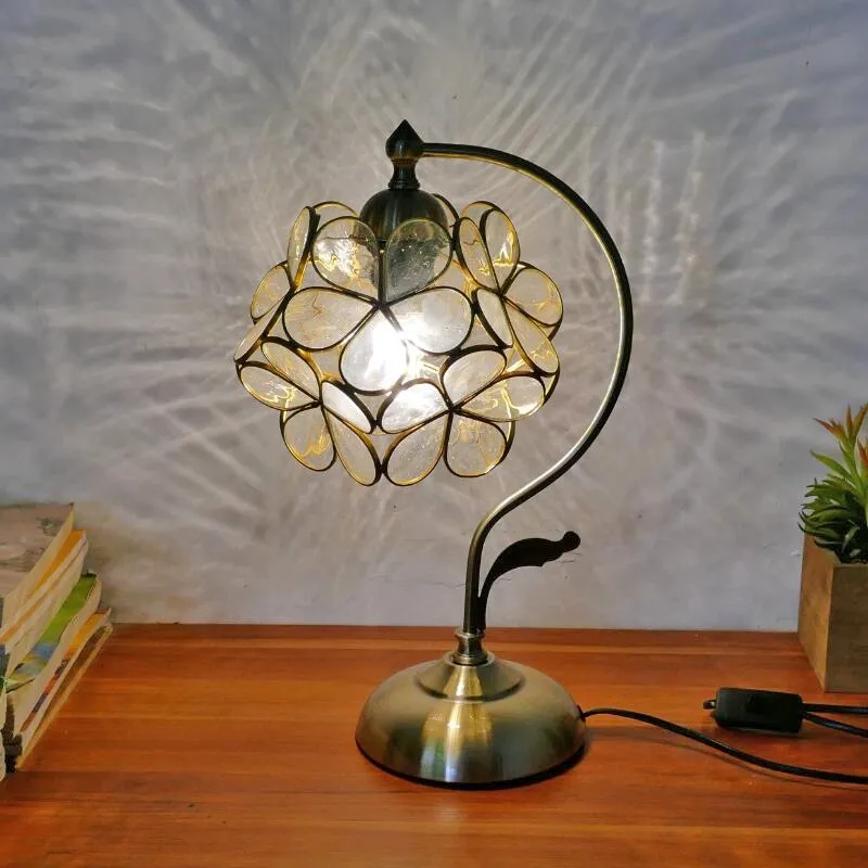 Elegant Floral Table Lamp for a Warm Bedroom Glow
