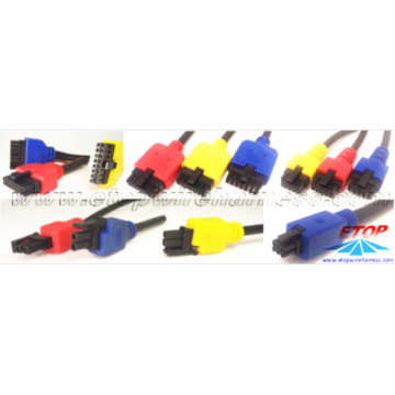 Overmolded Micro Fit-Anschlüsse in verschiedenen Farben