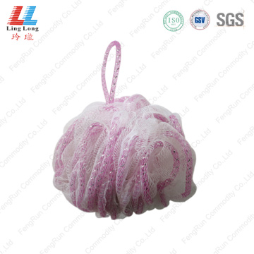 Mesh attract lace sponge ball