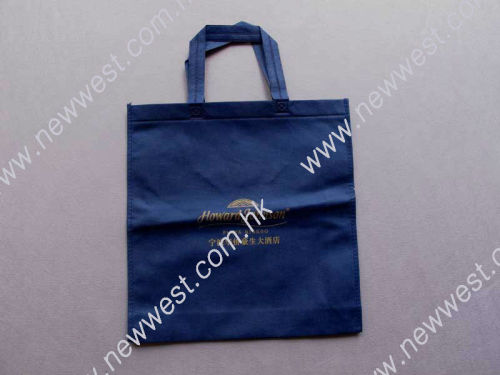 colored nonwoven hotel newspaper bag with handle