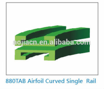 Conveyor plastic guide rail