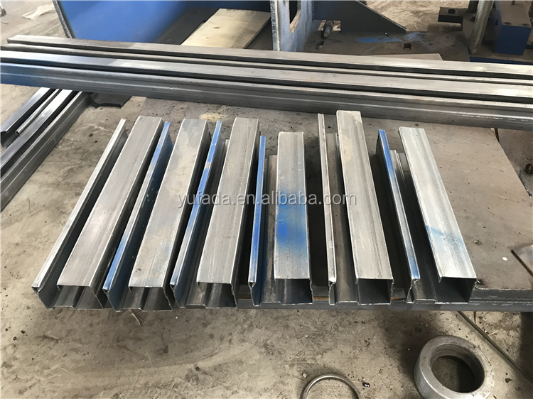 80mm 100mm Shutter door side guide rail roll forming machine