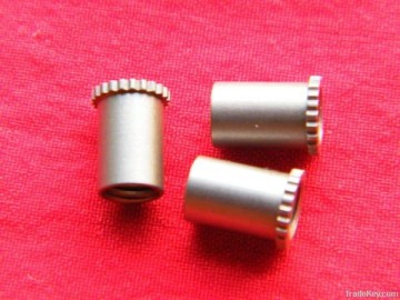 China supplier supply threaded and unthreaded self-clinching standoffs