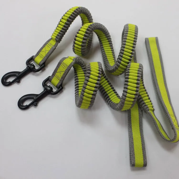 Wholesale Dog Harness Adjustable Pet Training Collar Pet Supply Christmas Products Nylon Polyester Coated Retractable Dog Training Lead Leather Rope Leash