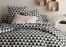 Panel printed bedding set
