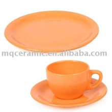 20 pieces ceramic glazed dinnerware
