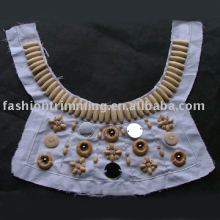 Collar Motif