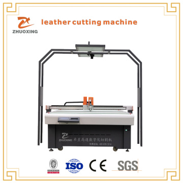 High Speed Leather Cut Machine Cuts Out Pieces