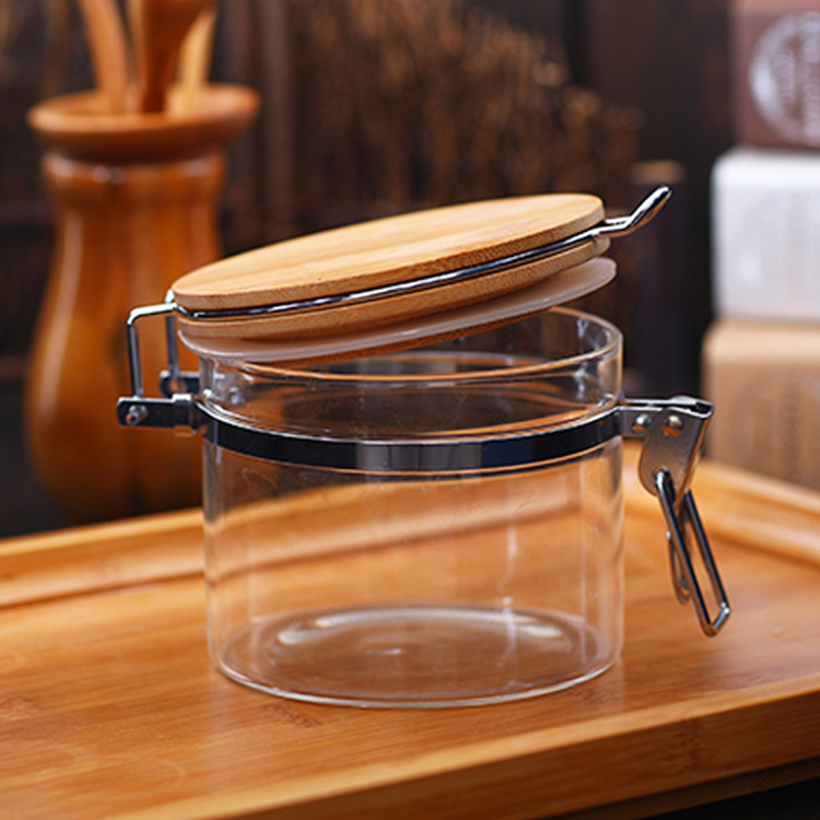 Wholesale round glass seasoning jar clips with latch locking wooden lid