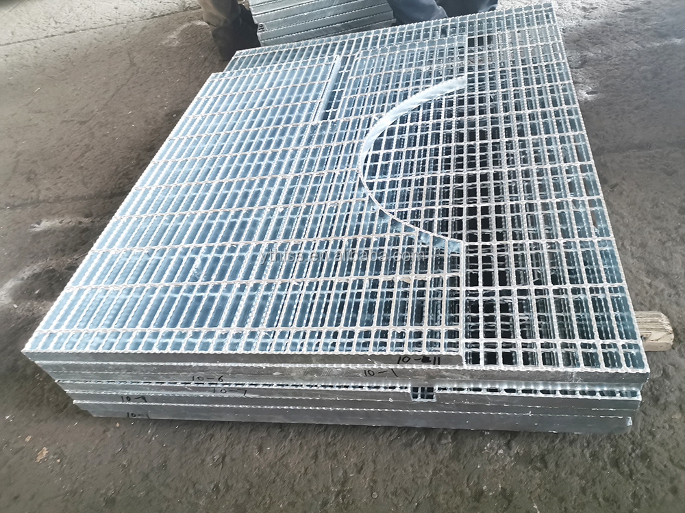 Factory directly Anti Slide Galvanized Welded Steel Grating for sale