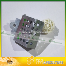 beekeeping equipment , beekeeping tools queen cage , queen clip catcher; Galvanized Iron Queen clip catcher;