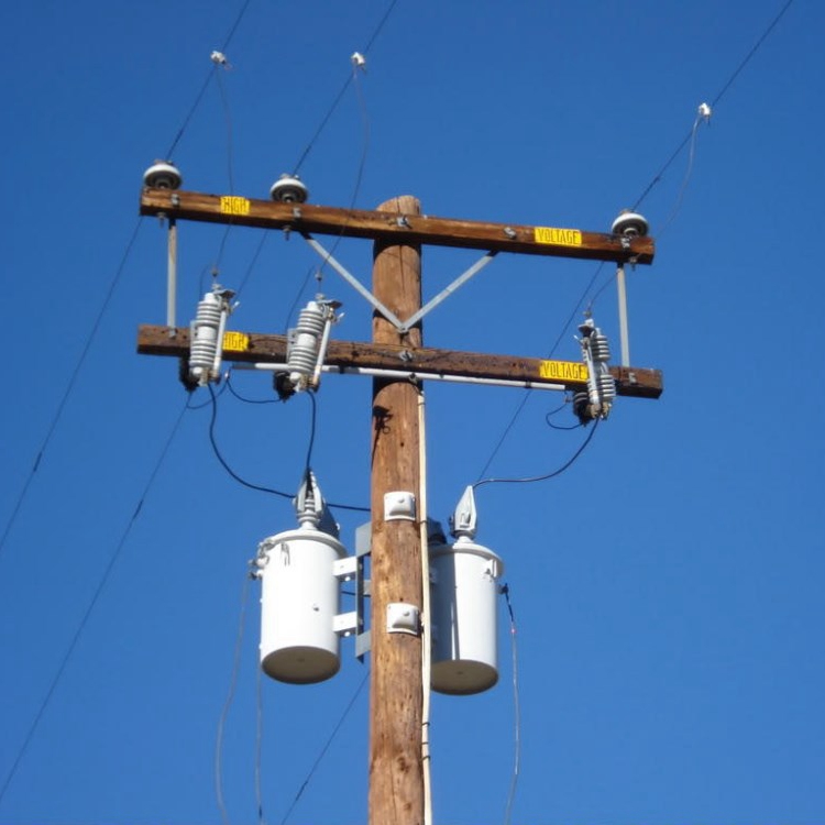 pole mounted transformer