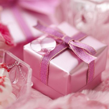 Gifts paper box for new married couple