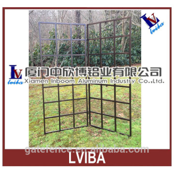 Modern wall aluminium trellis