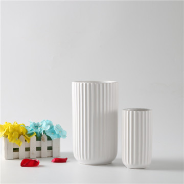 Elegance Fine White Wedding Centerpieces: Ceramic and Porcelain Vases