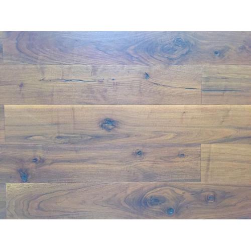 Rustic grade engineered oak flooring