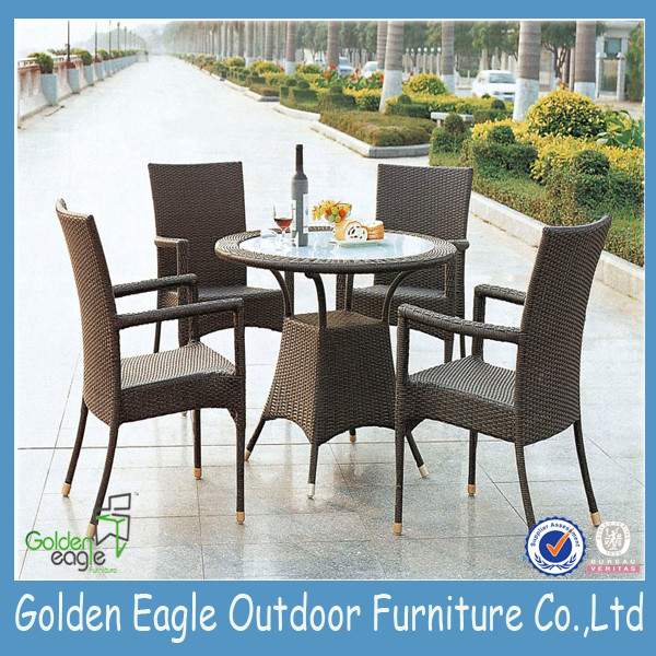 PE Rattan Garden Outdoor Wicker Table Miwwelen