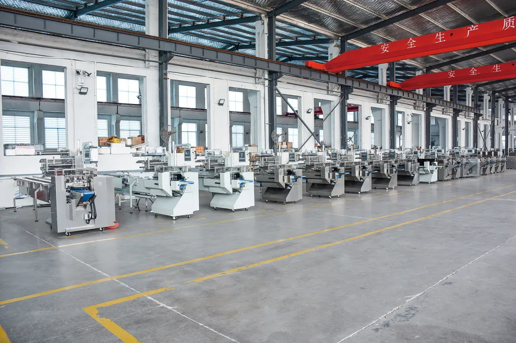 Máquina embaladora automática de pão de hambúrguer com três servomotores de alta qualidade