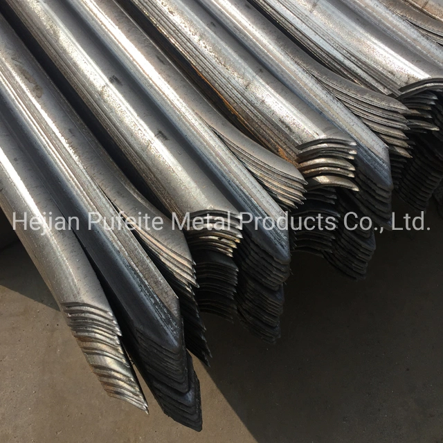 Hot Dipped Galvanized 2.4m Triple Point Spear Straight Top W Pale Palisade Security Fencing