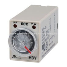 Time Relay with On-delay Contact