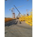 QTZ250-7030-16T Tower crane of high rise building