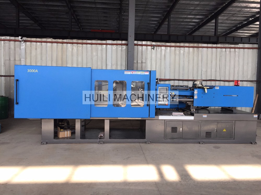 PET bottle preform injection molding machine