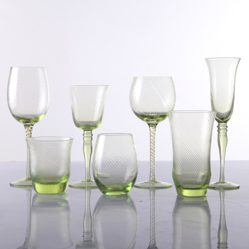 Groothandel handgemaakte groene waterglas set van 9 &quot;