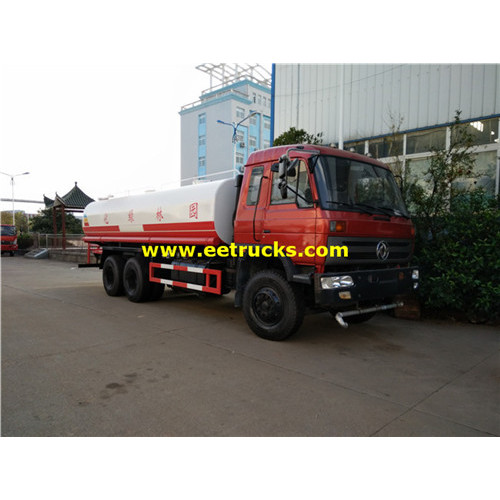 4500 Gallon Dongfeng Water Purling Trucks