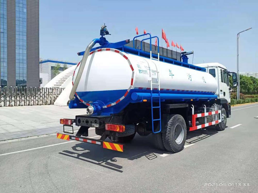 2023 علامة تجارية جديدة لشفط زيت ديزل الشاحنة المجاري المستخدمة لعمليات شفط الصرف الصحي السائل