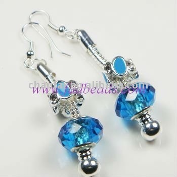 earring,earring jewelry