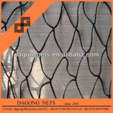 Farm bird preventing net