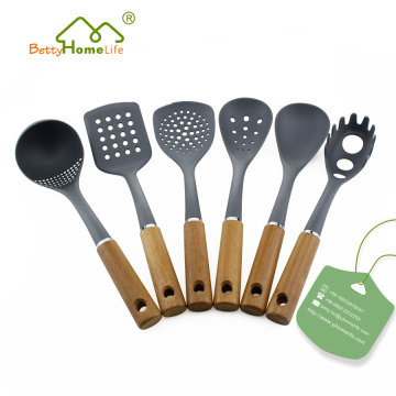 Set di utensili da cucina in nylon con manico in legno 6 pezzi