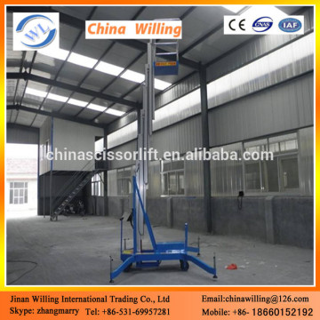 Single mast telescopic mobile aluminum vertical man lift