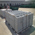 Hot Dipped Galvanized Horse Round Pennor