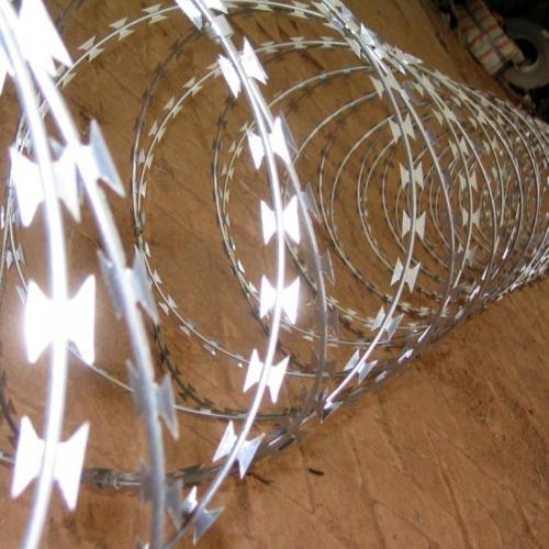 Hot Dipped Galvanized BTO-22 tipe Razor Barbed Wire