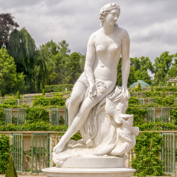 Home Decoration Hand Carving Life Size Nude Gril or Woman Marble Statue