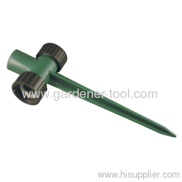 Two Way Plastic Garden Spike For Installing Garden Lawn Sprinkler?