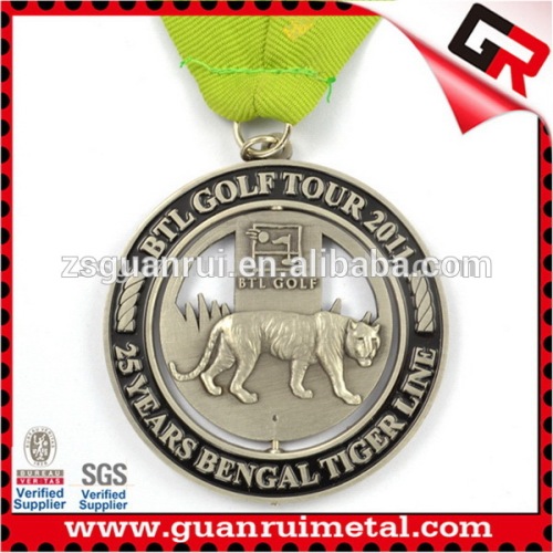 2015 New Classic golf medal