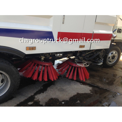 New Designed DONGFENG Vacuum Road Sweeper Truck