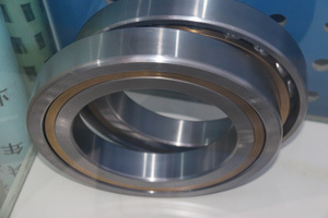 Angular Contact Ball Bearing 7252 BM