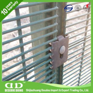 Wire Fencing Panels / Anticlimb Fencing / Galvanised Steel Fencing