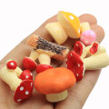 3D Cute Mini 100pcs Pilz Multi Größen Kawaii Loose Resin Bead Crafts für Schlüsselbund Anhänger Schleim DIY Schreibtisch Microlandschaft