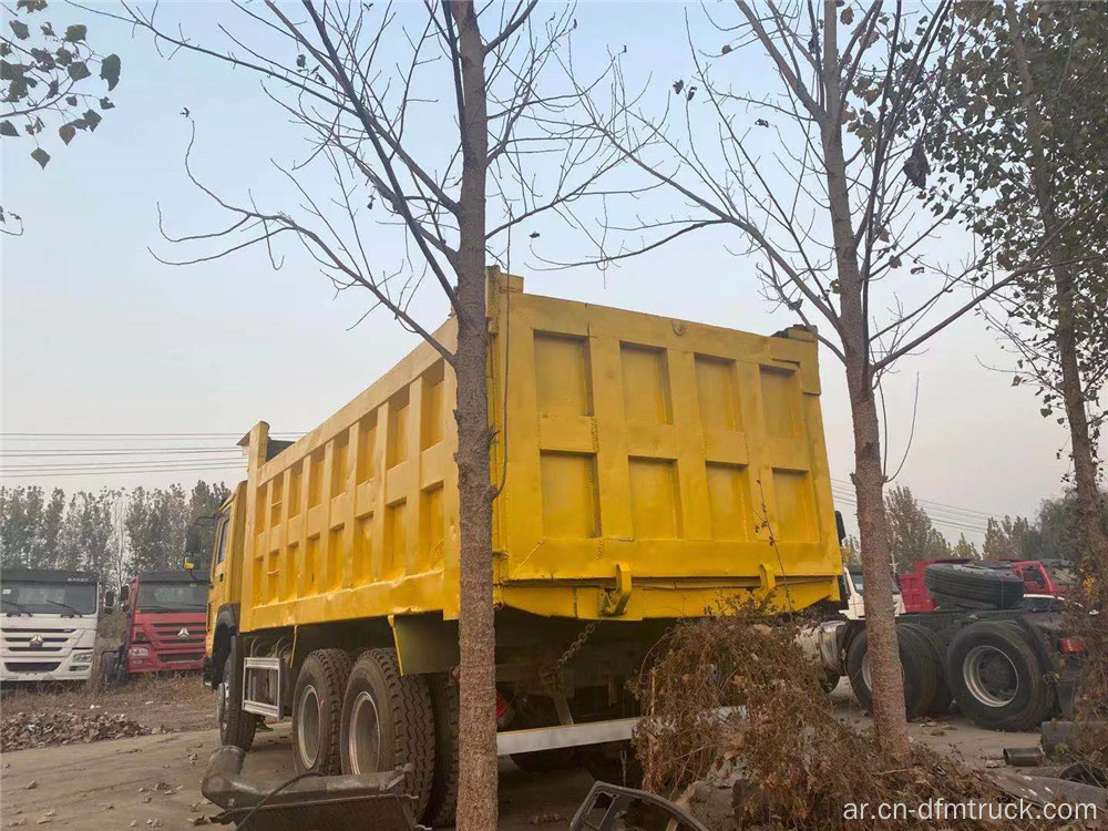 مستعملة Sinotruck Howo 6X4 10 Wheels Tipper truck